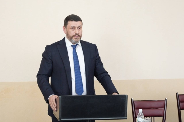 Вице-губернатор ЕАО Дмитрий Братыненко высоко оценил работу мэра Биробиджана