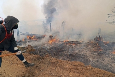 Огонь над Уралом: Пожарная угроза для двух деревень Свердловской области